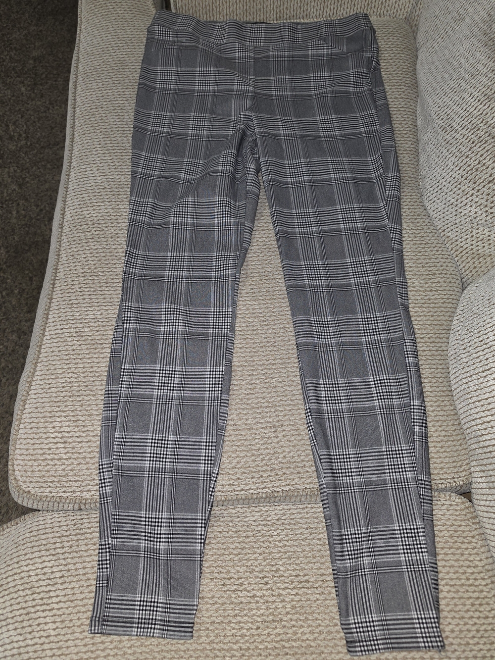 Vera Wang Black and Gray Plaid Men's Dress Pants